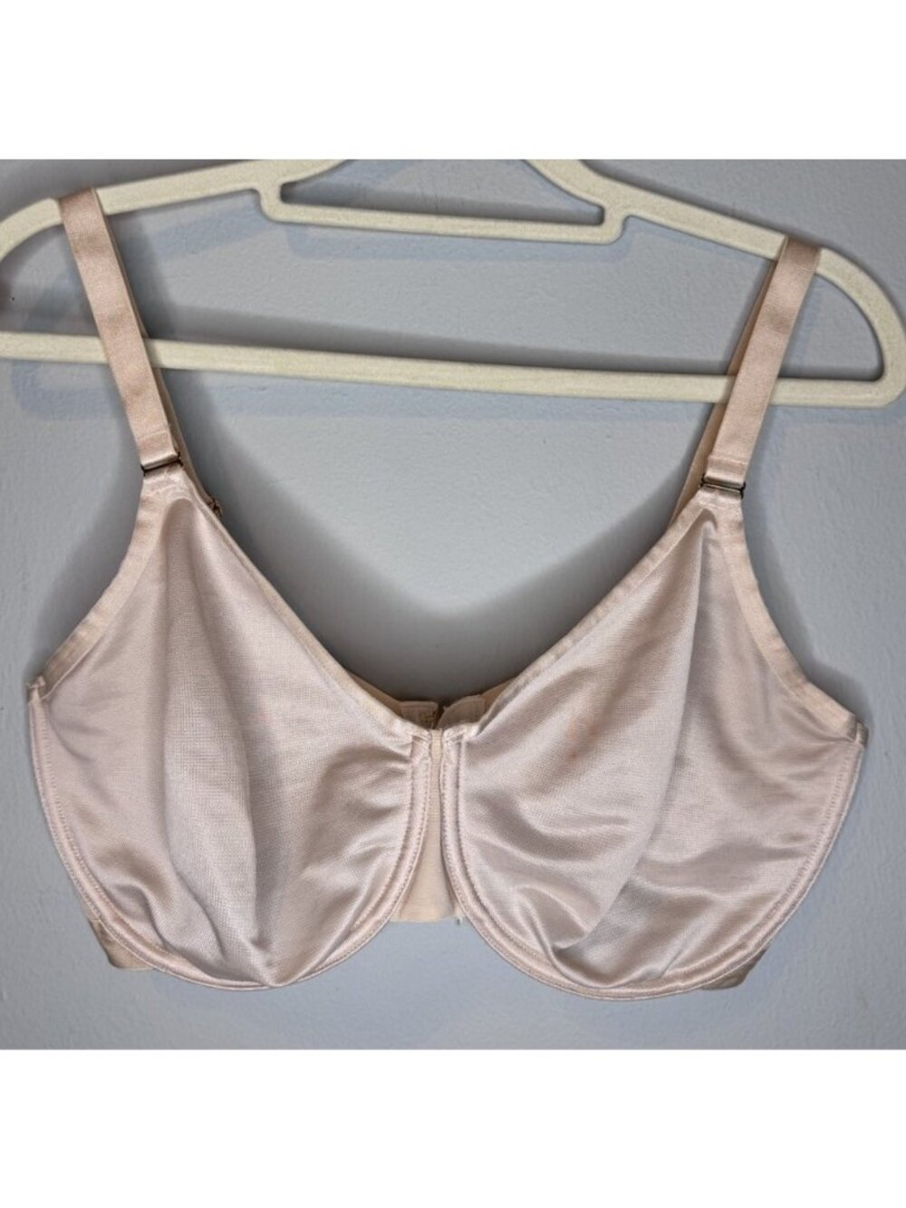 Soma Unbelievable Minimizer Bra 36DDD beige
